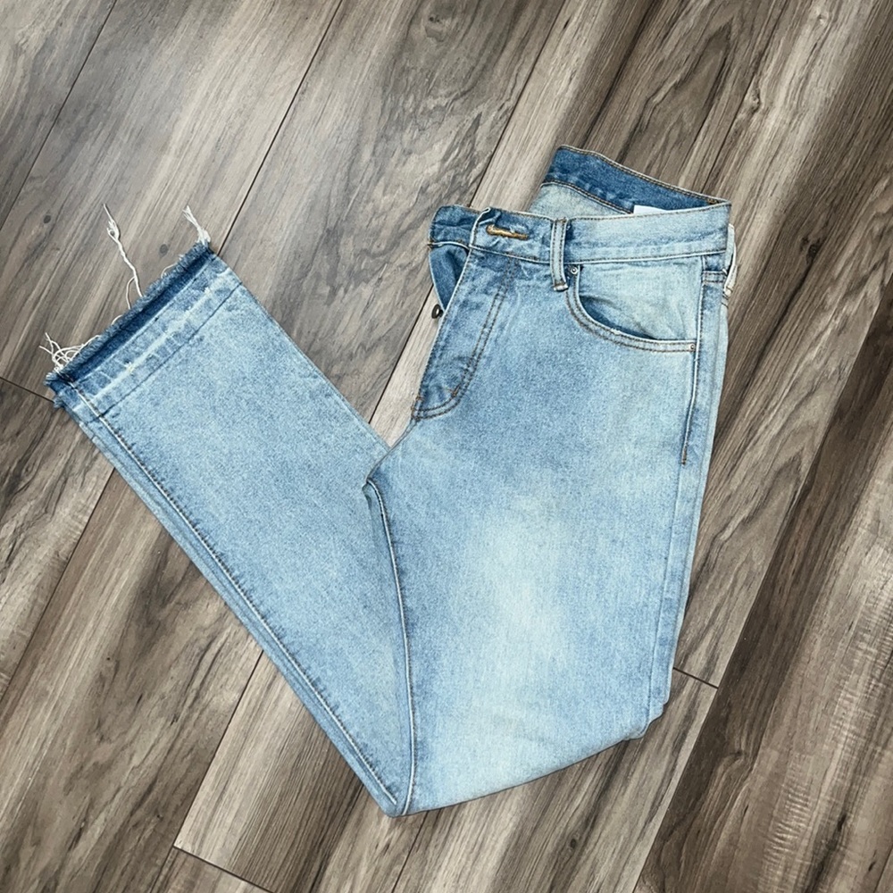 MNML 32 WAIST STRAIGHT FIT